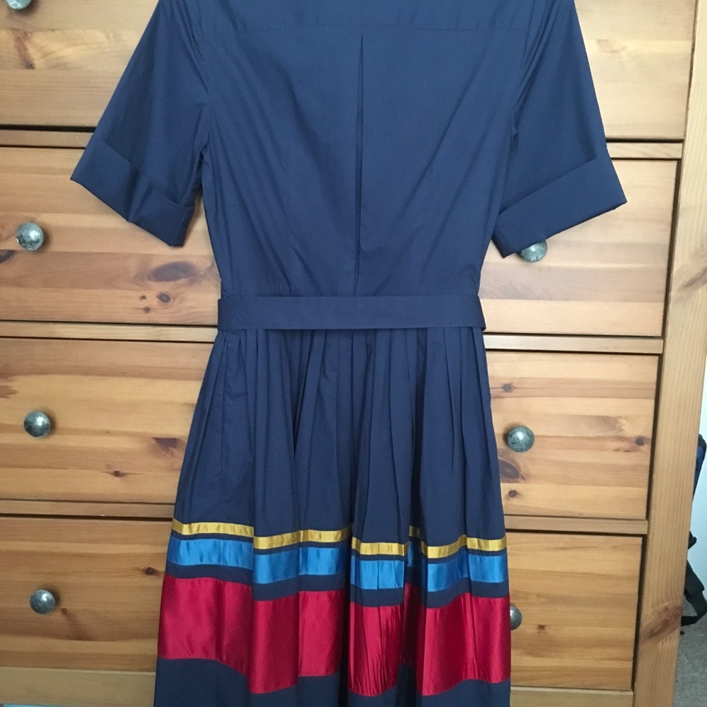 Dress - Picture 3 of 3
